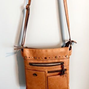 Crossbody purses